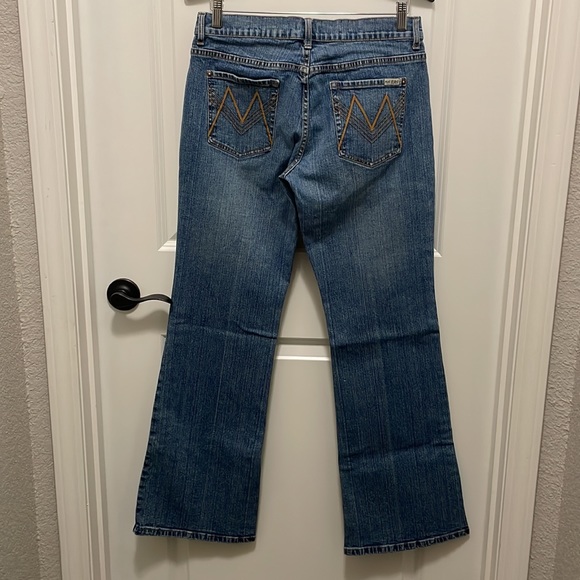 Max Studio denim jeans women’s size 10 w/ 33” inseam - Picture 4 of 5